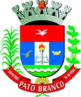 O Braso do Municpio compe-se de um escudo de formato ibrico, terciado em pala de blau(azul). O pato, de plumagem branca volante e centrado no chefe do escudo e a faixa ondulada no contra chefe diminuto do escudo evocam o nome do Municpio, revelando assim as ARMAS FALANTES do lugar. A faixa branca ondulada representa o Rio Pato Branco. As duas chaves, de ouro e prata, postas em aspa do escudete de goles (vermelho) sobre a porta central da coroa mural, representam o Santo Padroeiro do Municpio (So Pedro). Os dois suportes, representados por um ramo de milho espigado  destra e por um ramo de soja frutificado  sinistra, simbolizam as principais culturas agrcolas do Municpio (1987). A abreviatura cronolgica  destra indica a data de criao do Municpio e a abreviatura cronolgica  sinistra indica a data da Instalao do Municpio. (Lei Municipal 655/86)